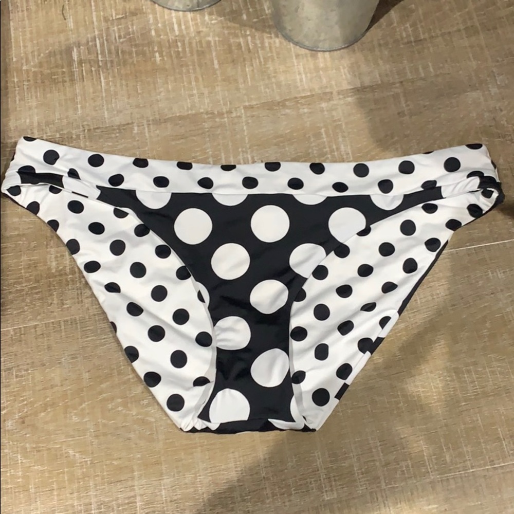 La Blanca Style LB9FY91 Reversible Bottom